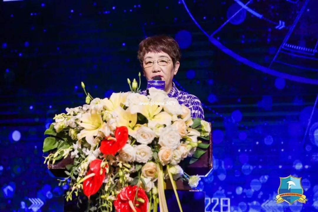王慧莉列席.jpg